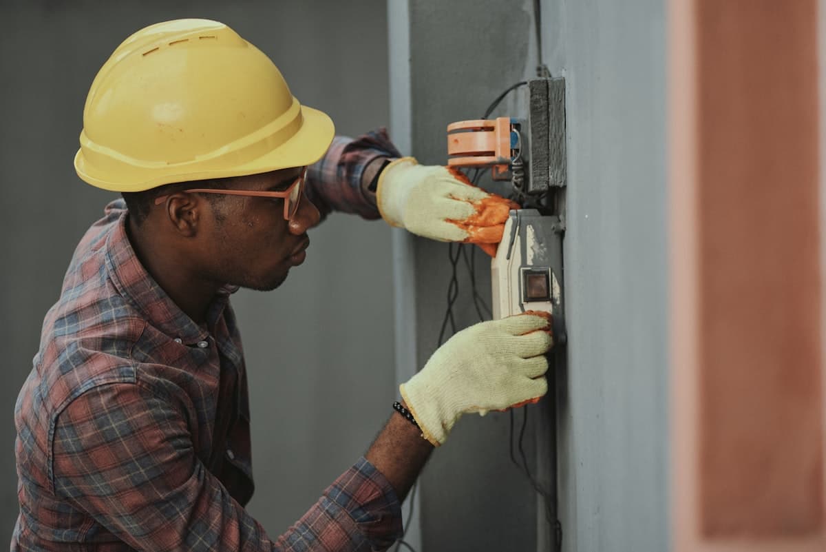 Electrical services by Lone Star Contracting